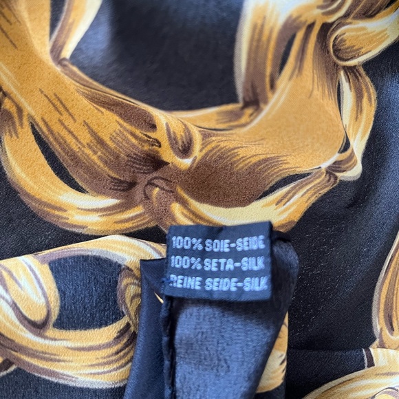 Chanel Scarf Silk Black Gold Chain link Gold Coin Logo - Picture 7 of 7